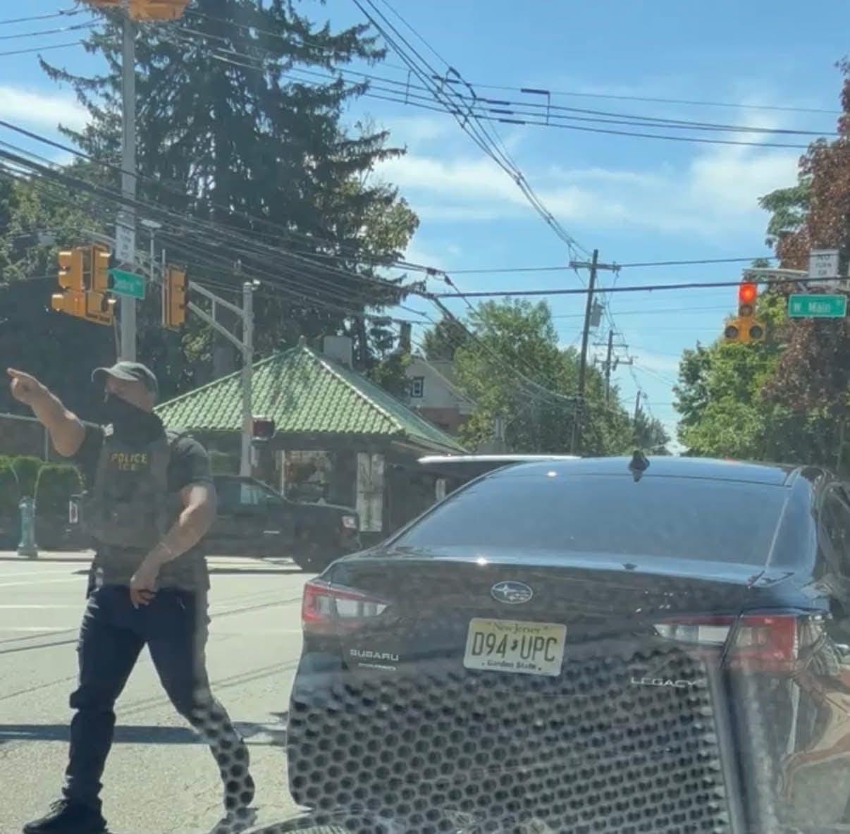 ICE 目击报告现场图片 · 63 W Main St, Ramsey, NJ 07446, USA