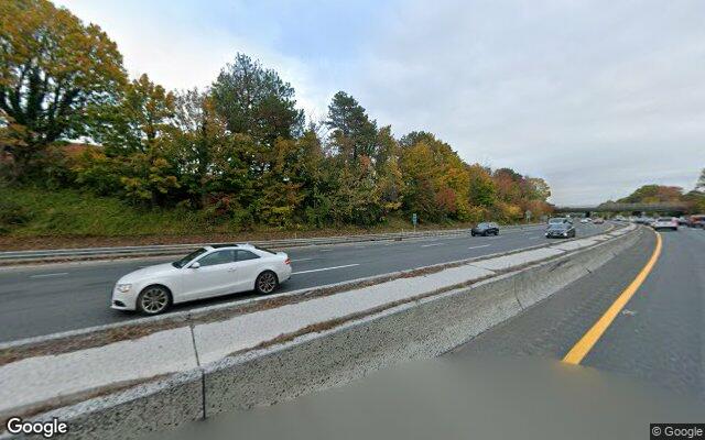 ICE 目击报告街景示意 · 72 Freeway Dr W, City of Orange, NJ 07050, USA