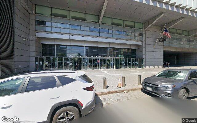 报告地点街景示意图（非事发时实拍）