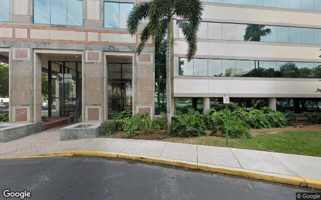 报告地点街景示意图（非事发时实拍）